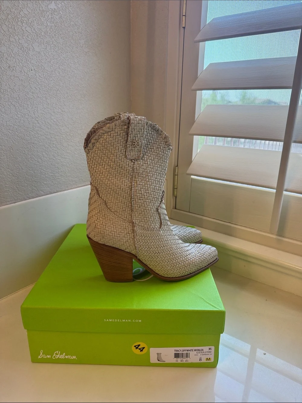 Sam Edelman woven cream